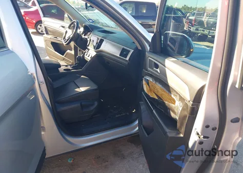 2018 Volkswagen Atlas 3.6L V6 Se из США, поврежденный, VIN 1V2CR2CAXJC572274